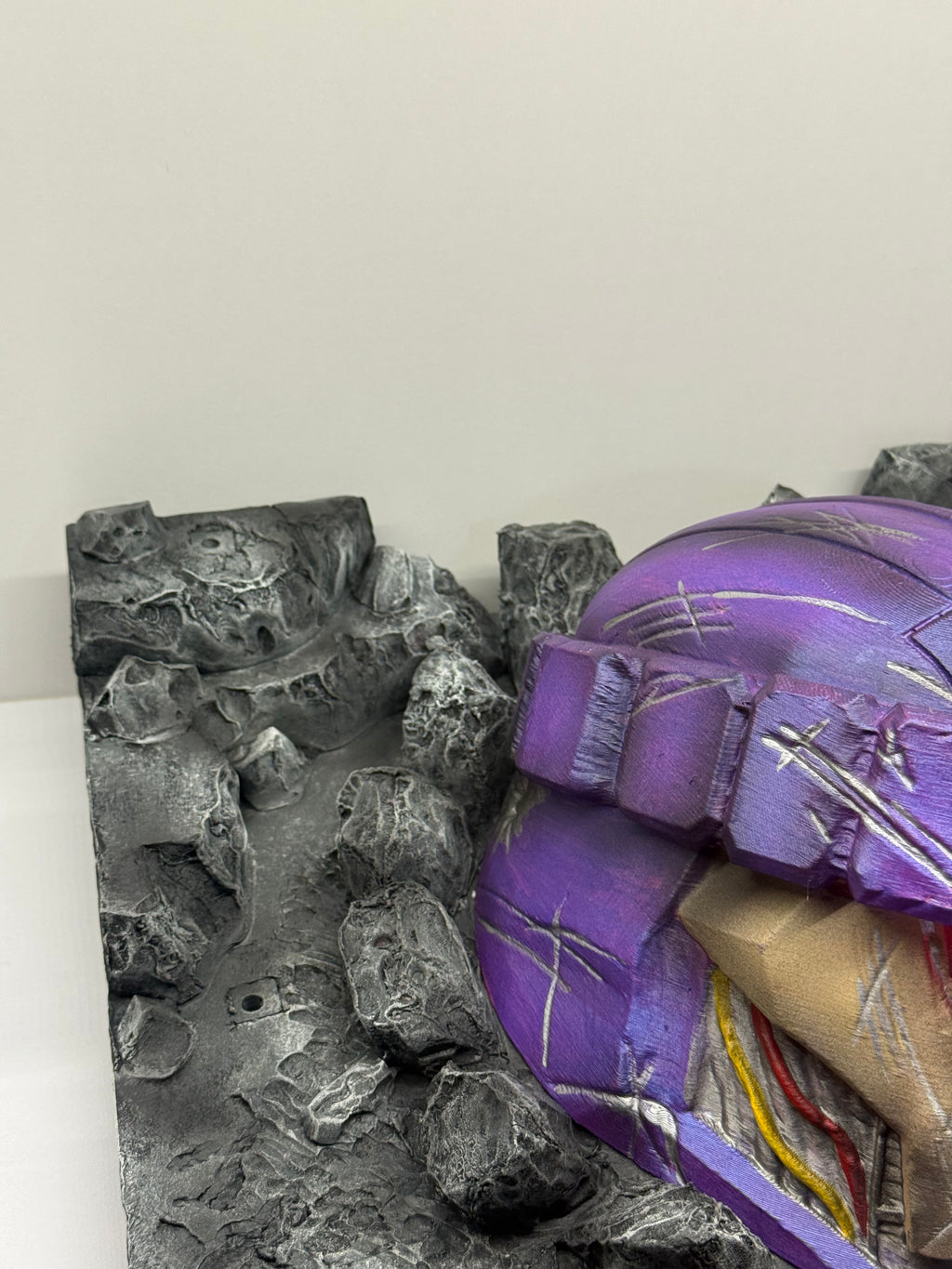 Ruined/Destroyed Sentinel Head Diorama