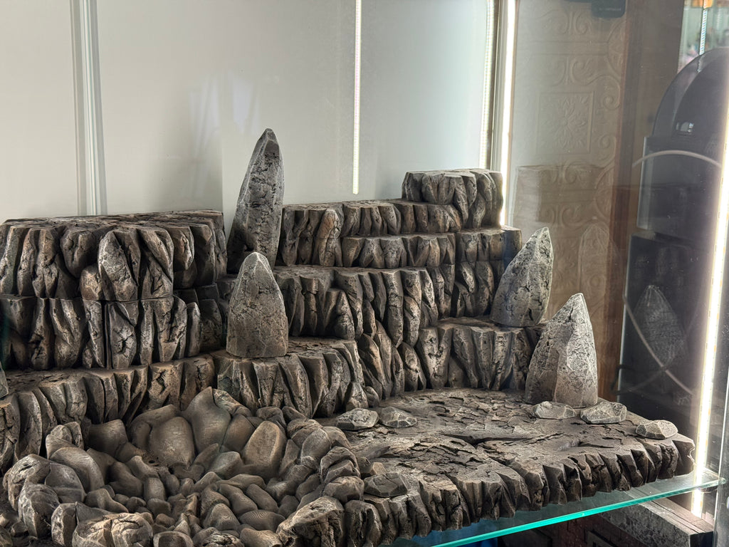 Destroyed theme diorama with Crater (sentinel)