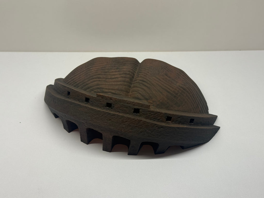 NWH crown Statue Base