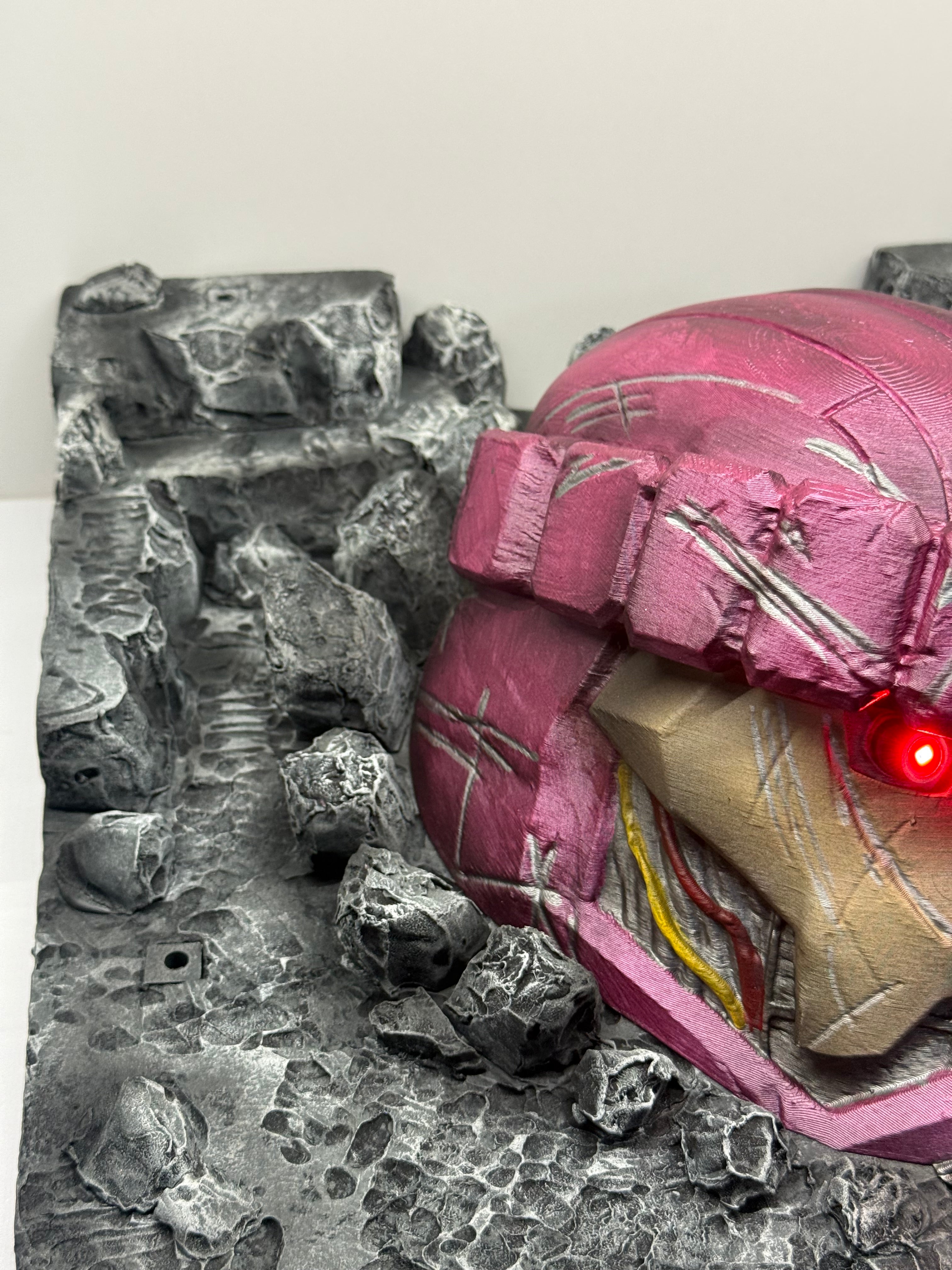 Ruined/Destroyed Sentinel Head Diorama