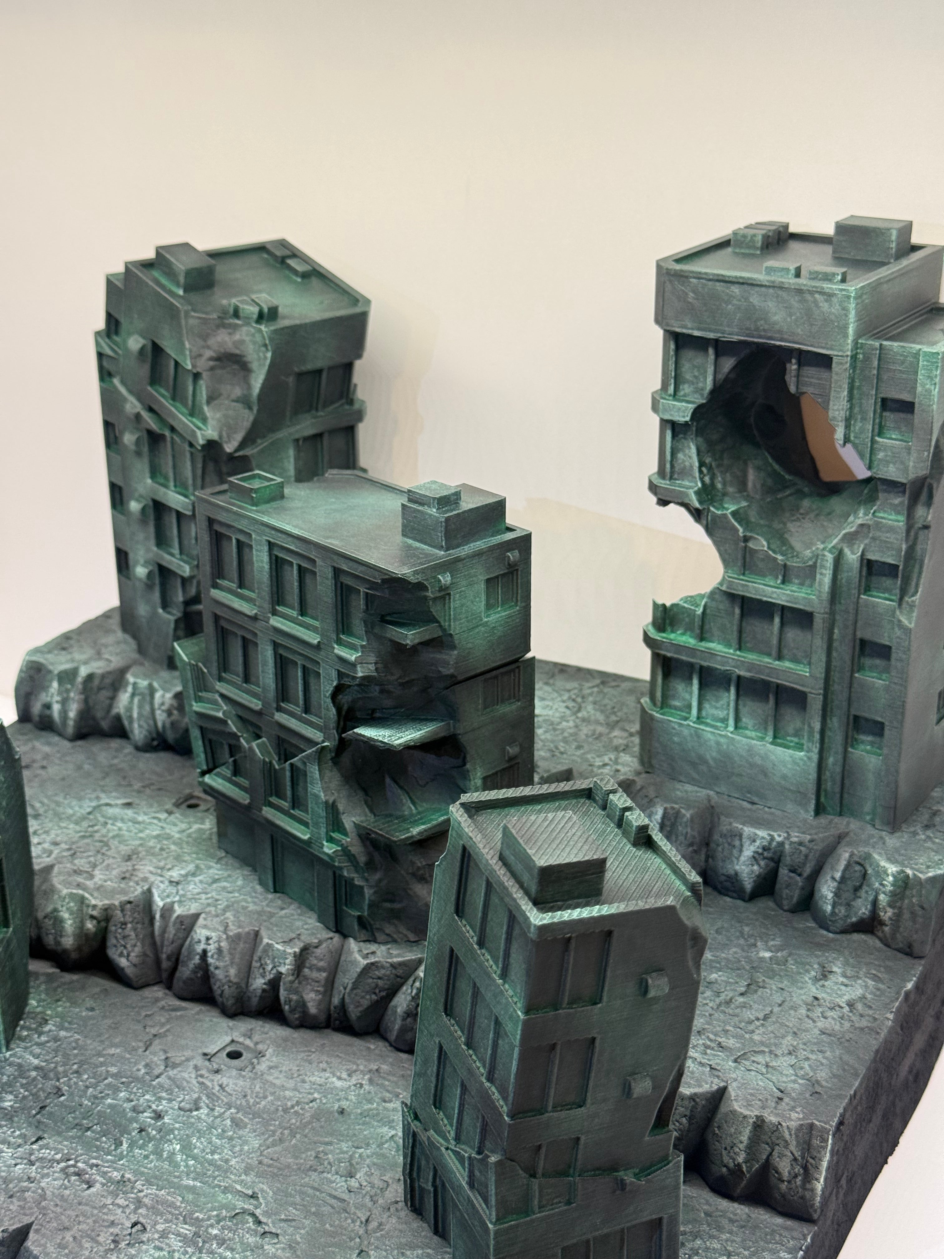 Destroyed building Diorama