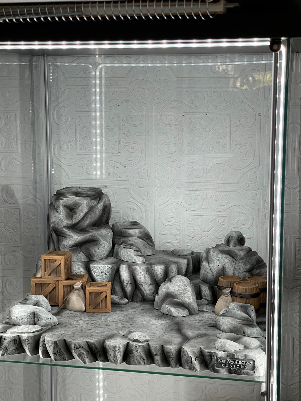 Grey wasteland Terrain Diorama