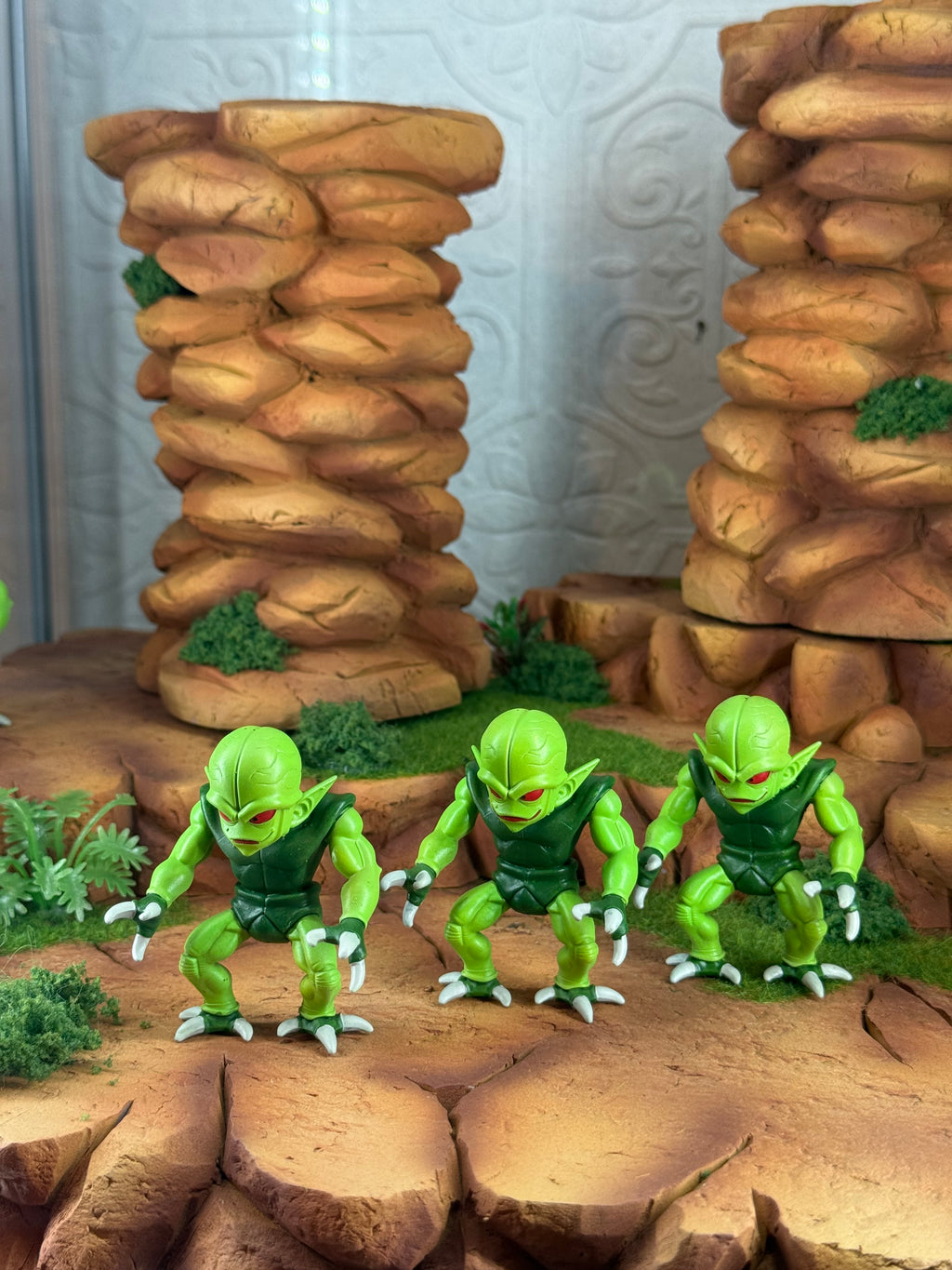 Green mini figs (set of 3)