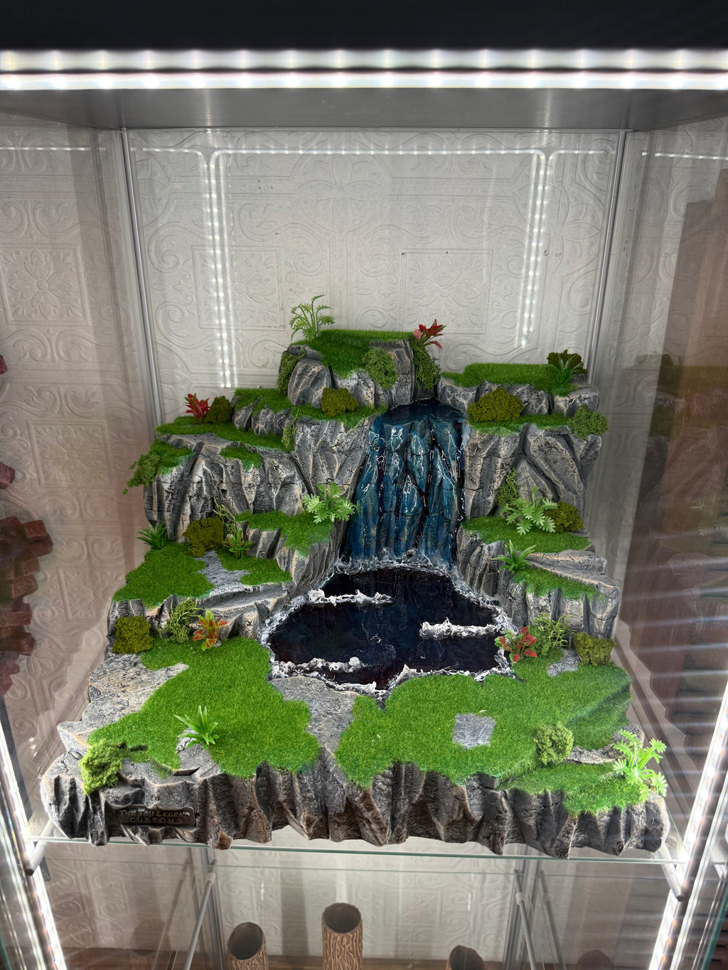 Realistic Waterfall Diorama