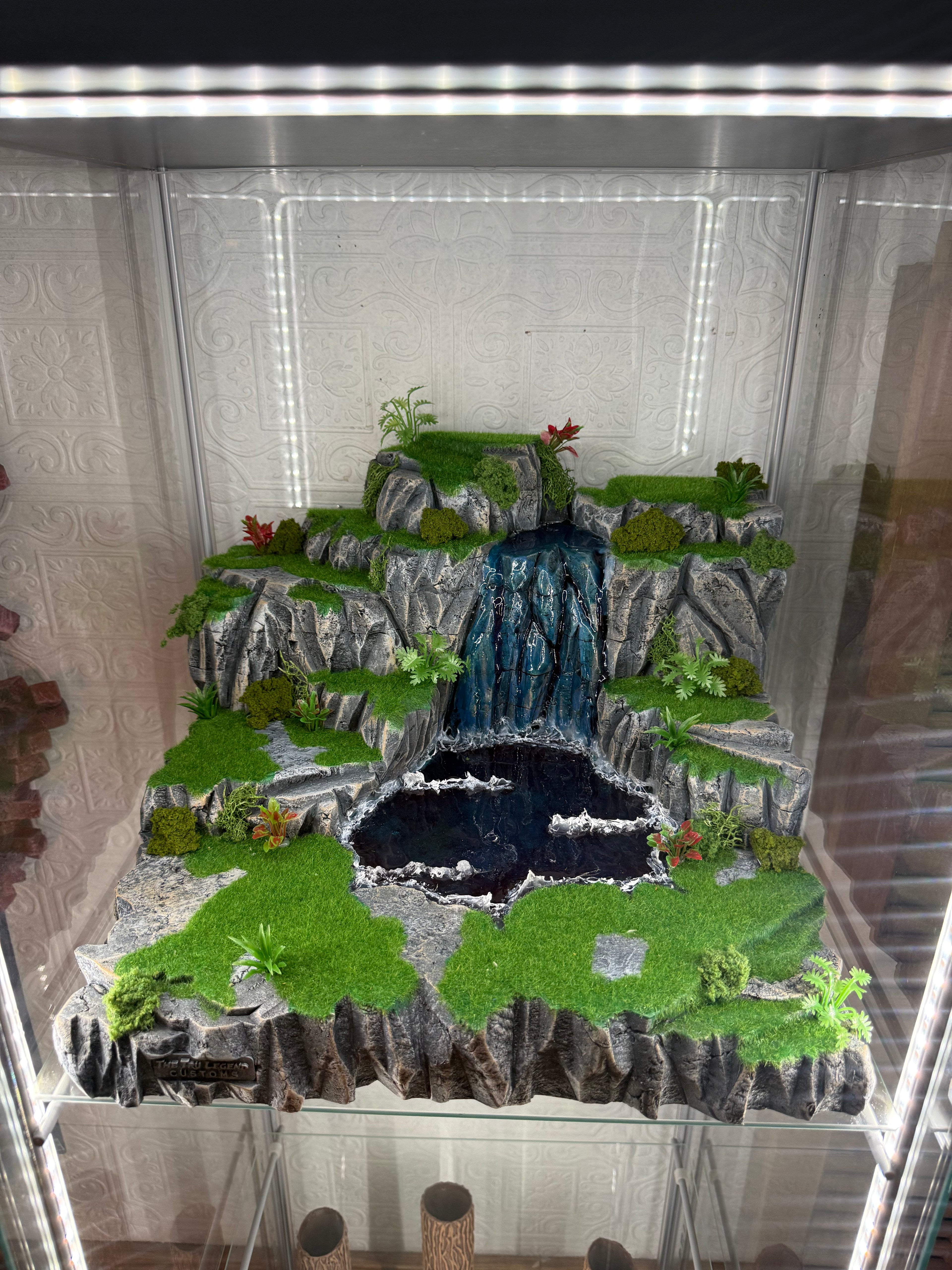 Realistic Waterfall Diorama