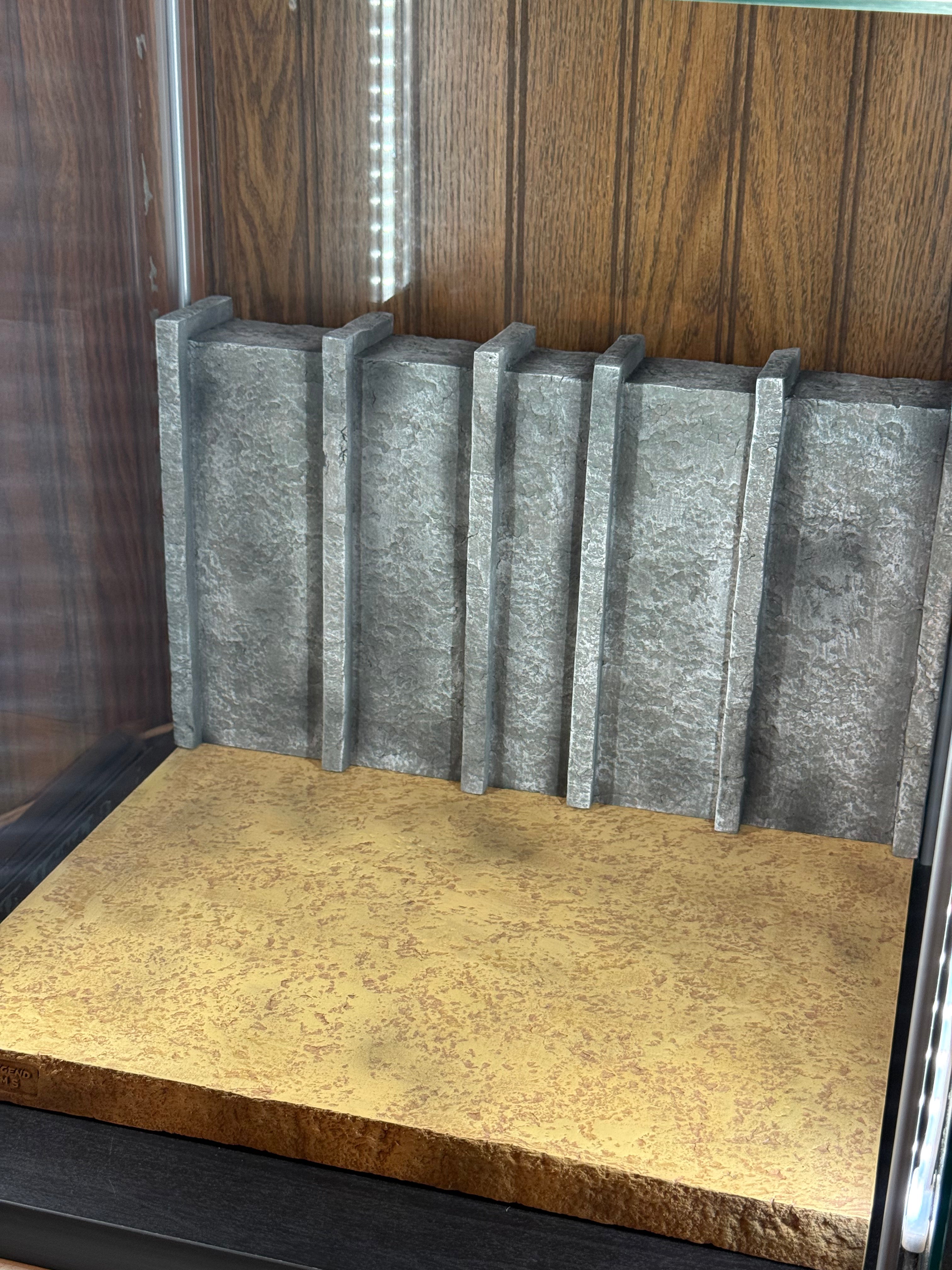 Wall + base for Titan