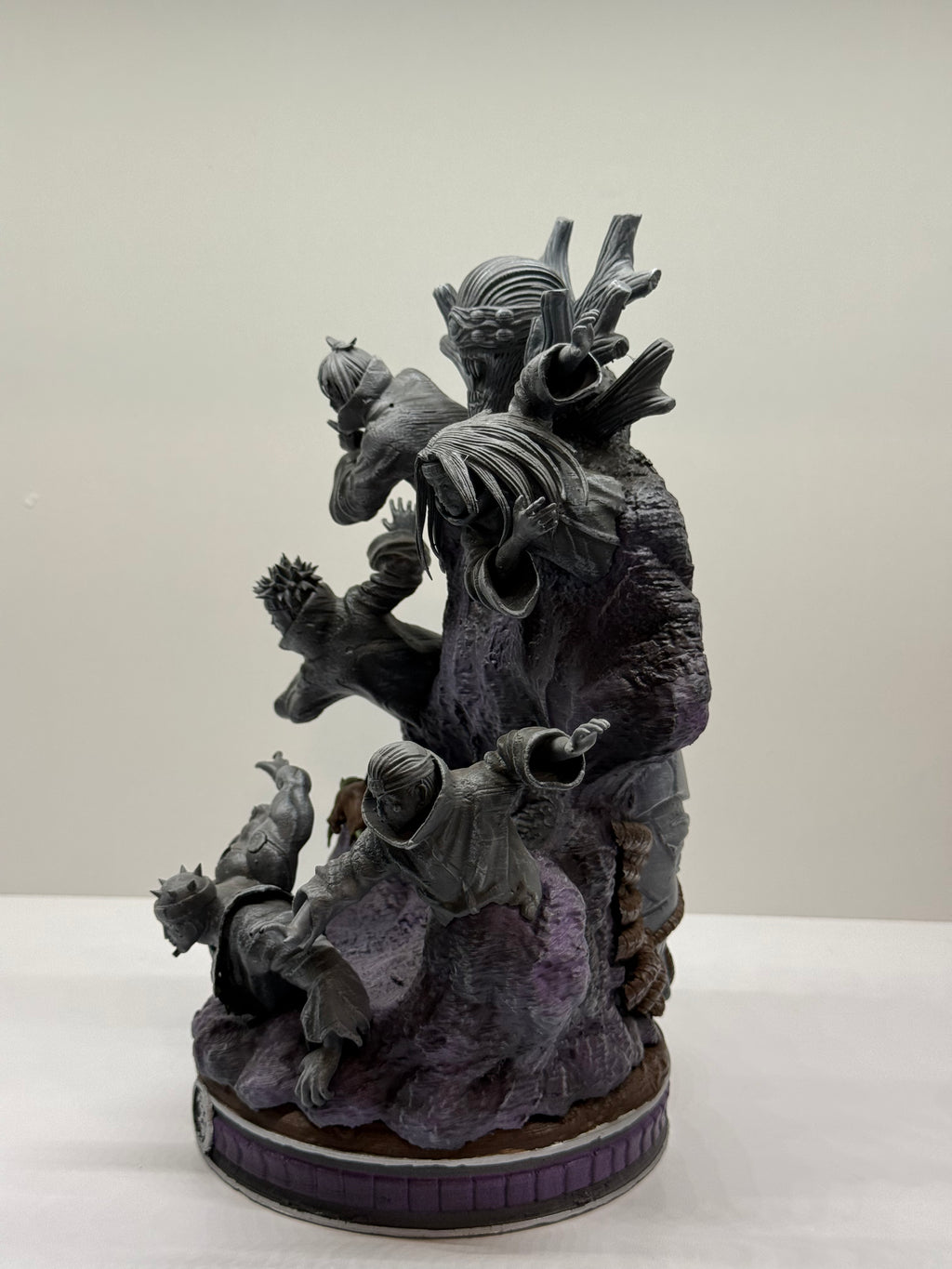 Pain Statue Base