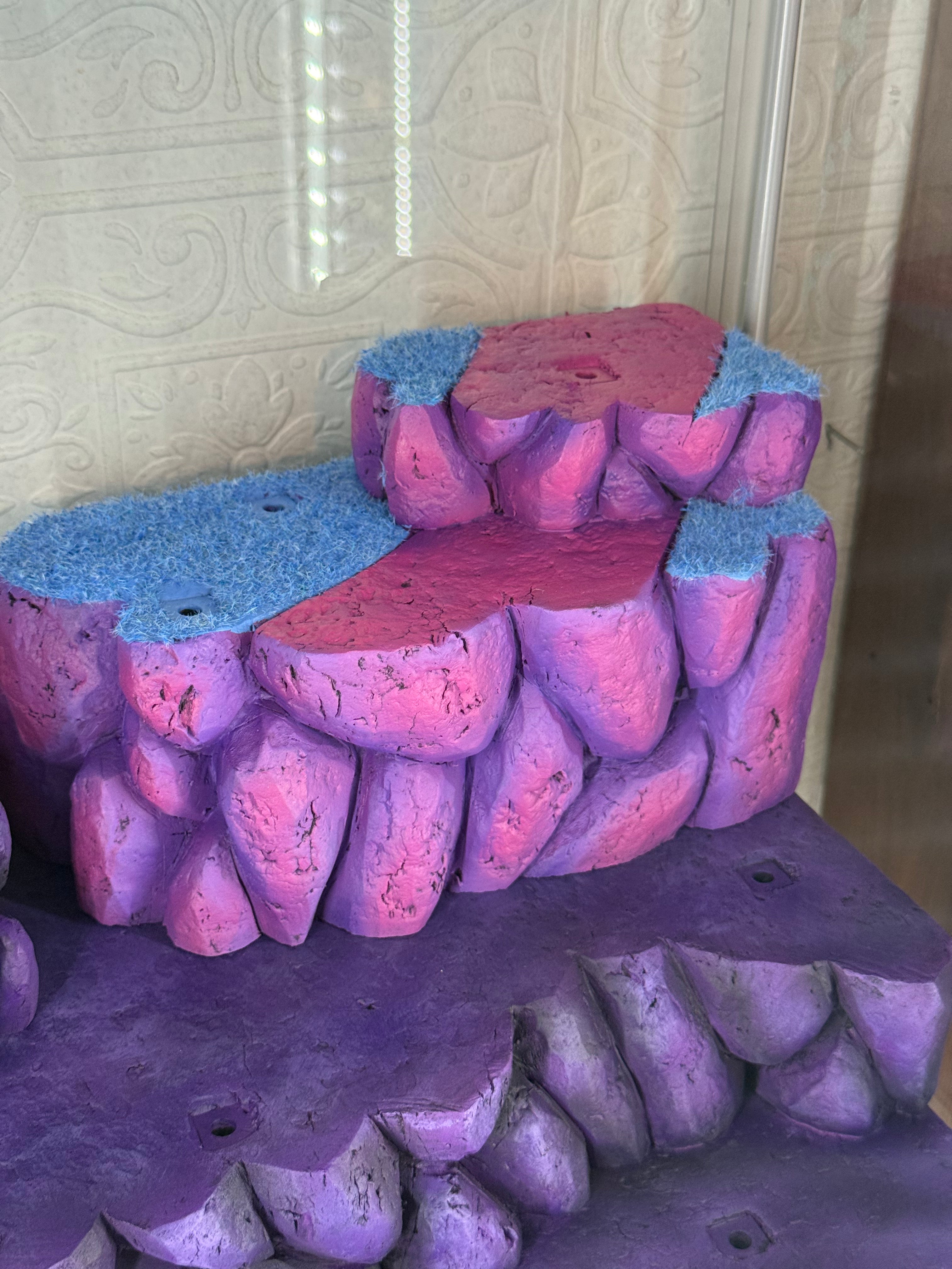 SuperHero/Beerus planet Diorama