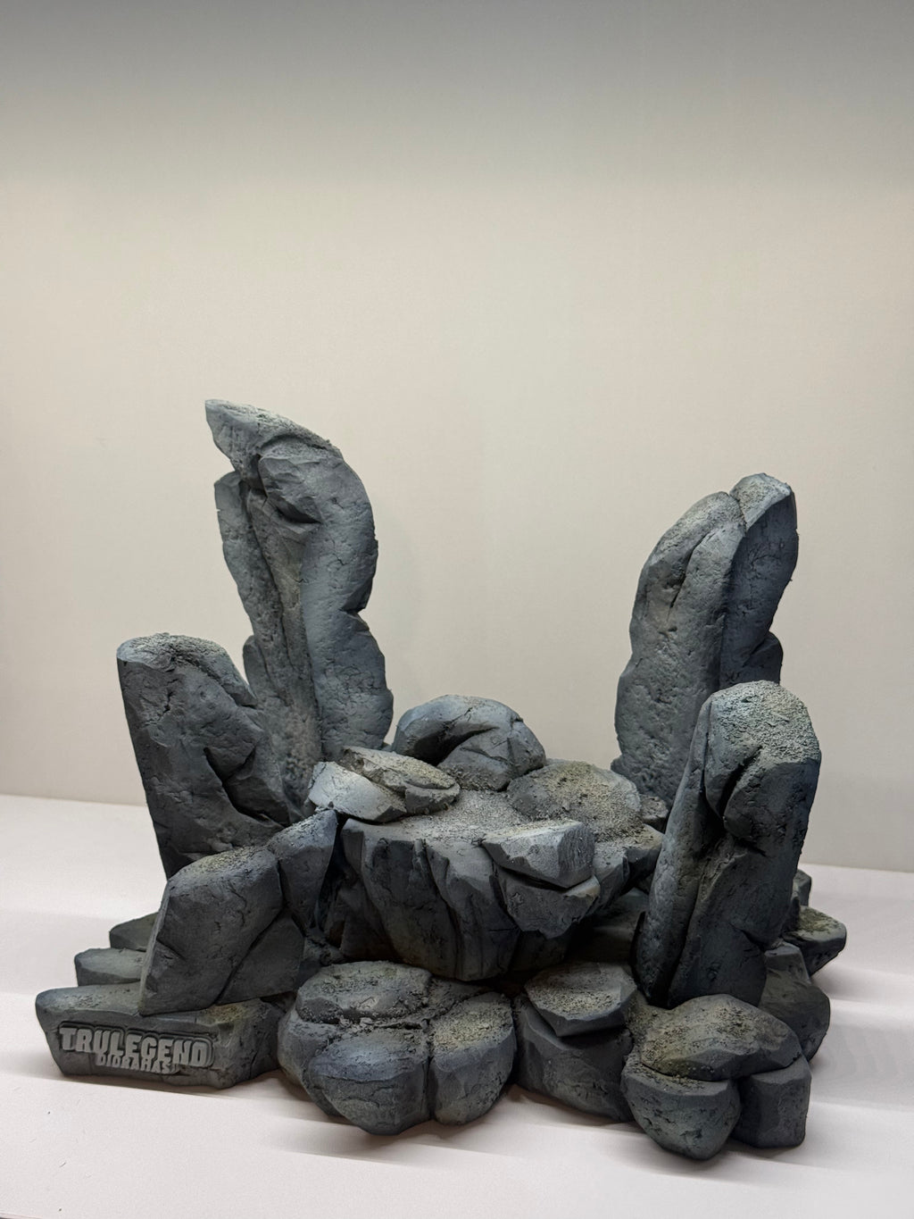 Ruined city landscape diorama Small Ver