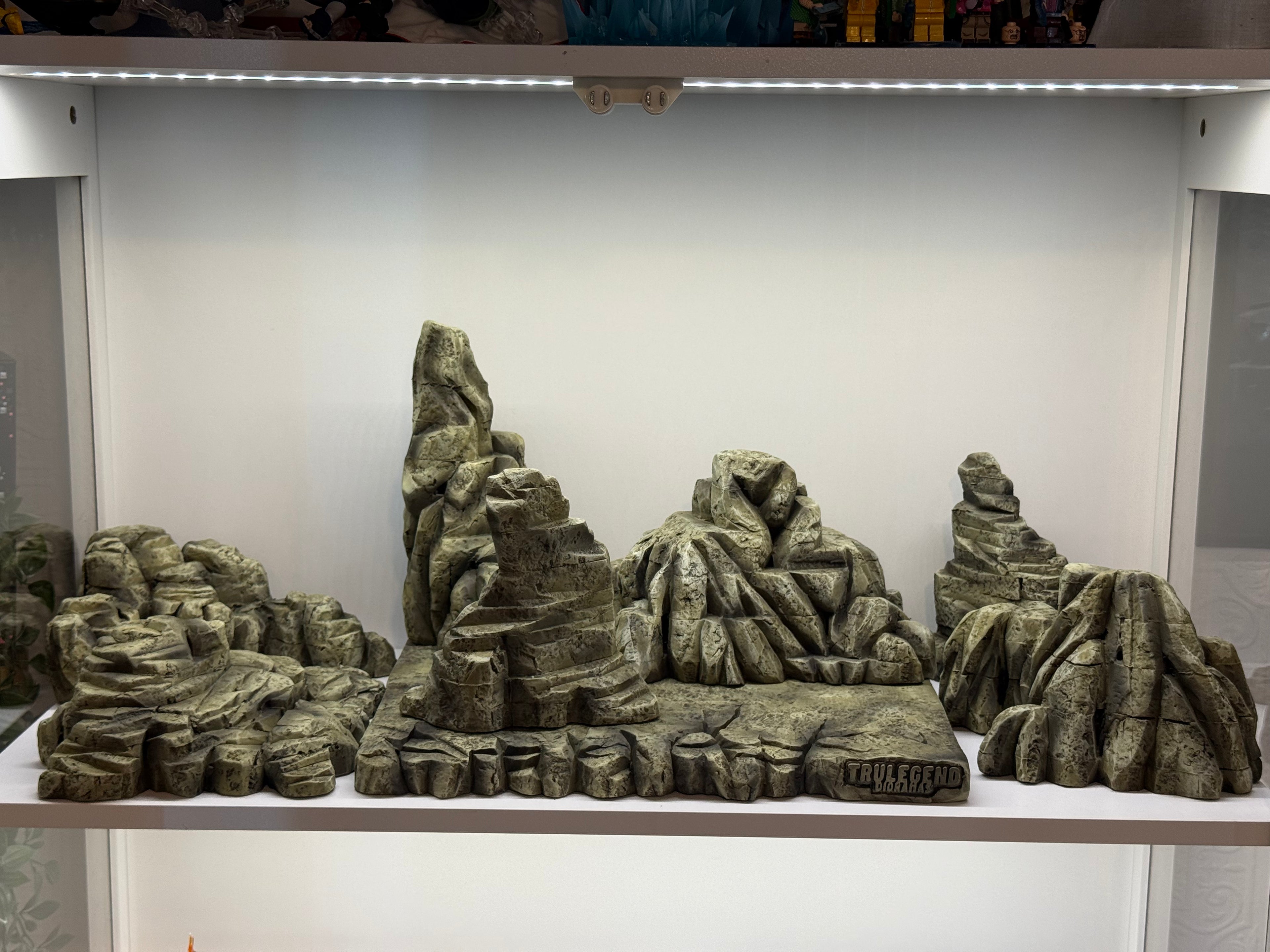 Wasteland diorama for display or photography