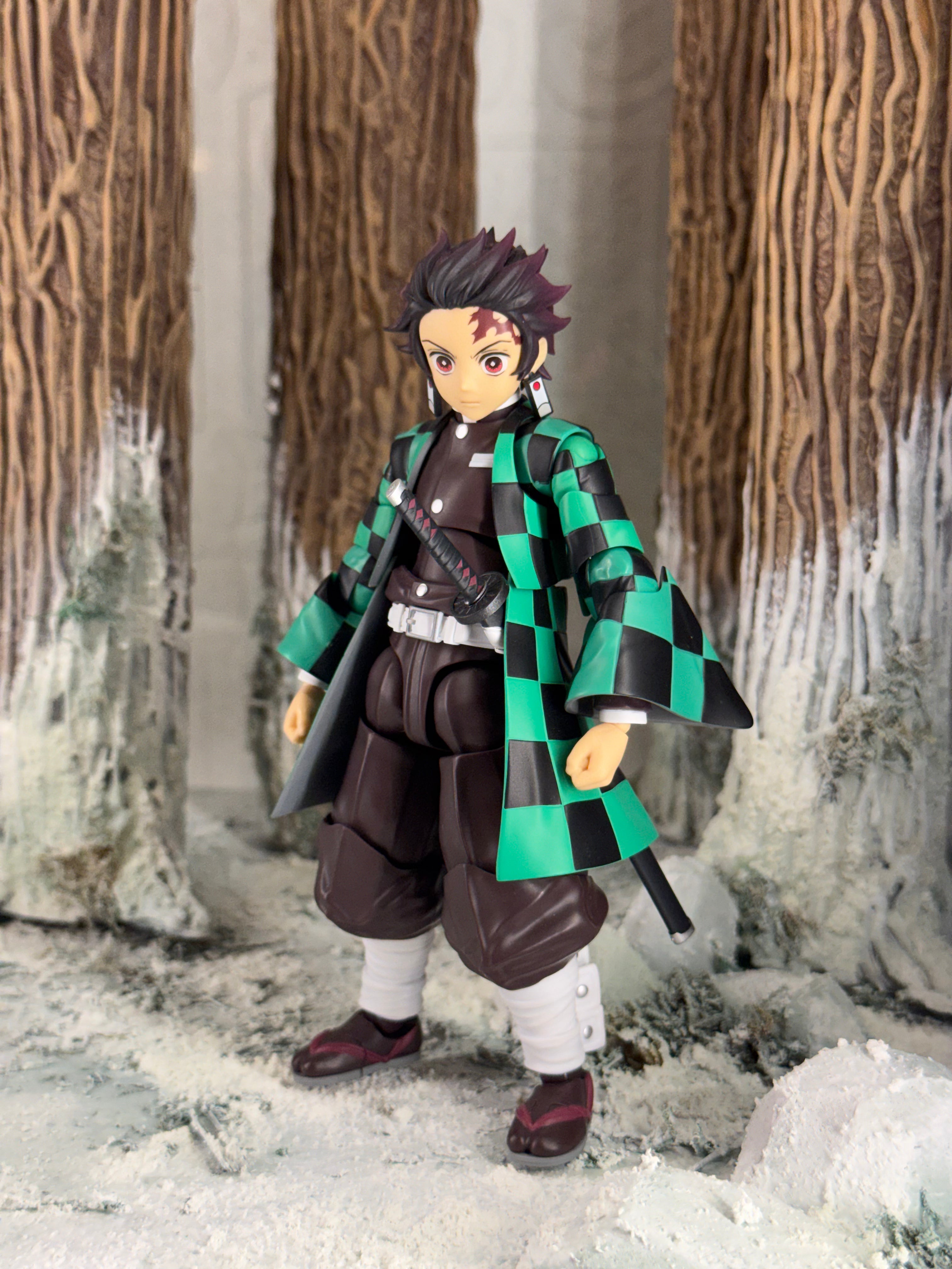 Snowy Woods Scenery Diorama