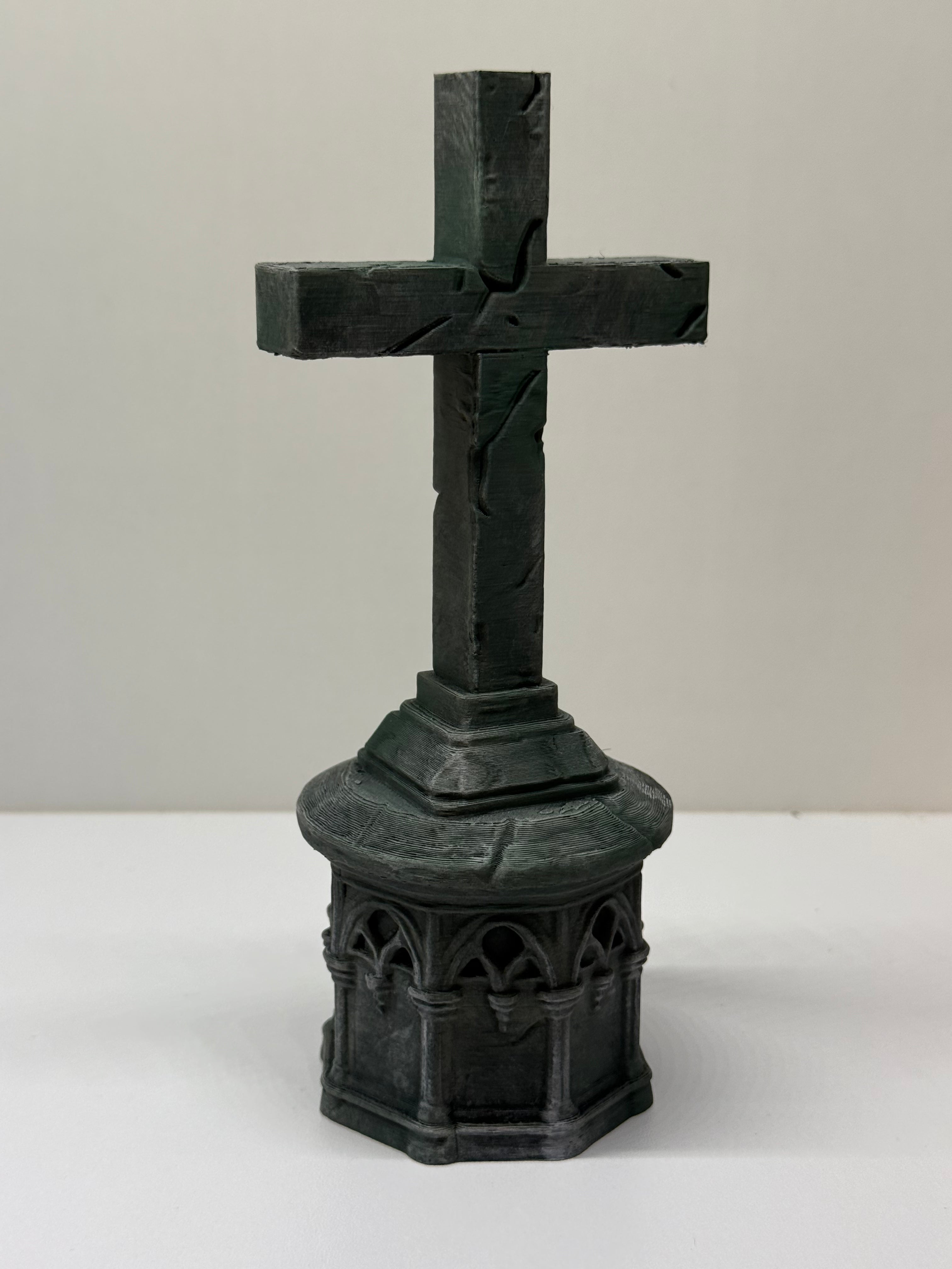 Mossy Cross Base