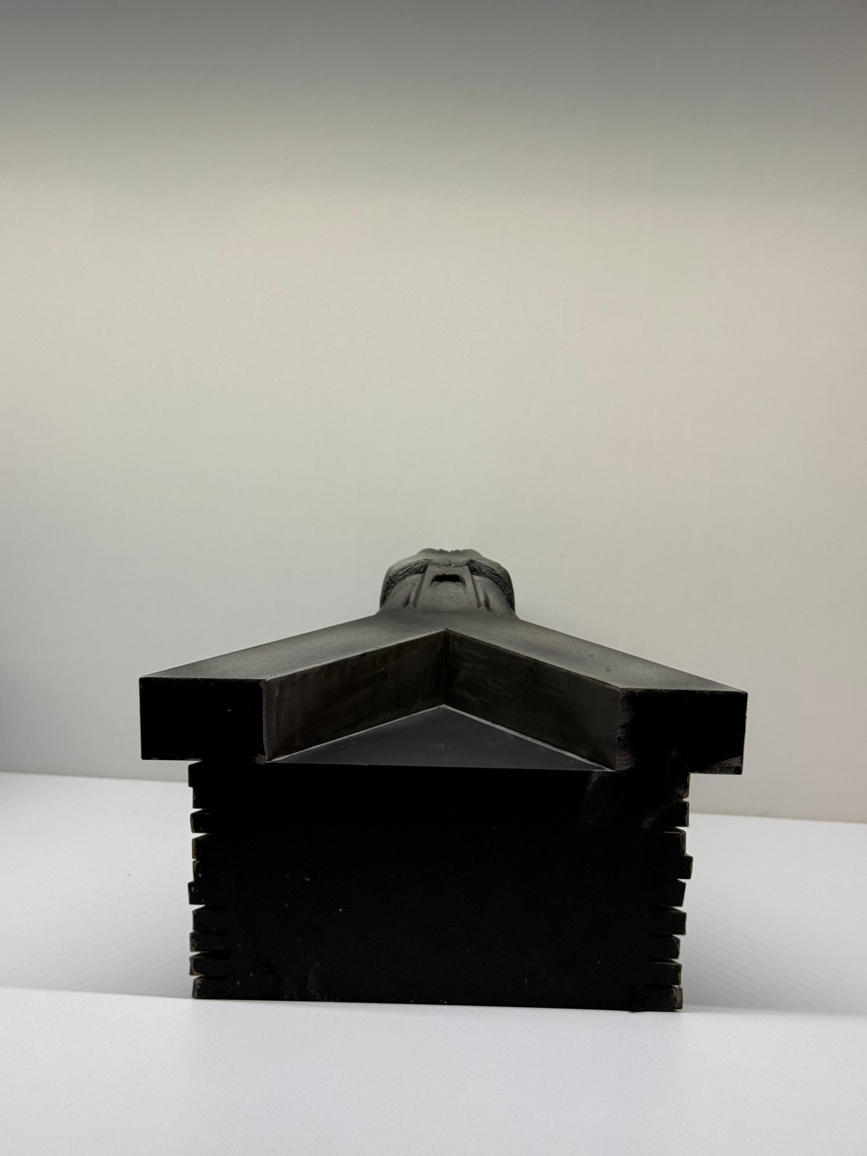 Eagle Gargoyle Rooftop Large ver. Dark ver.