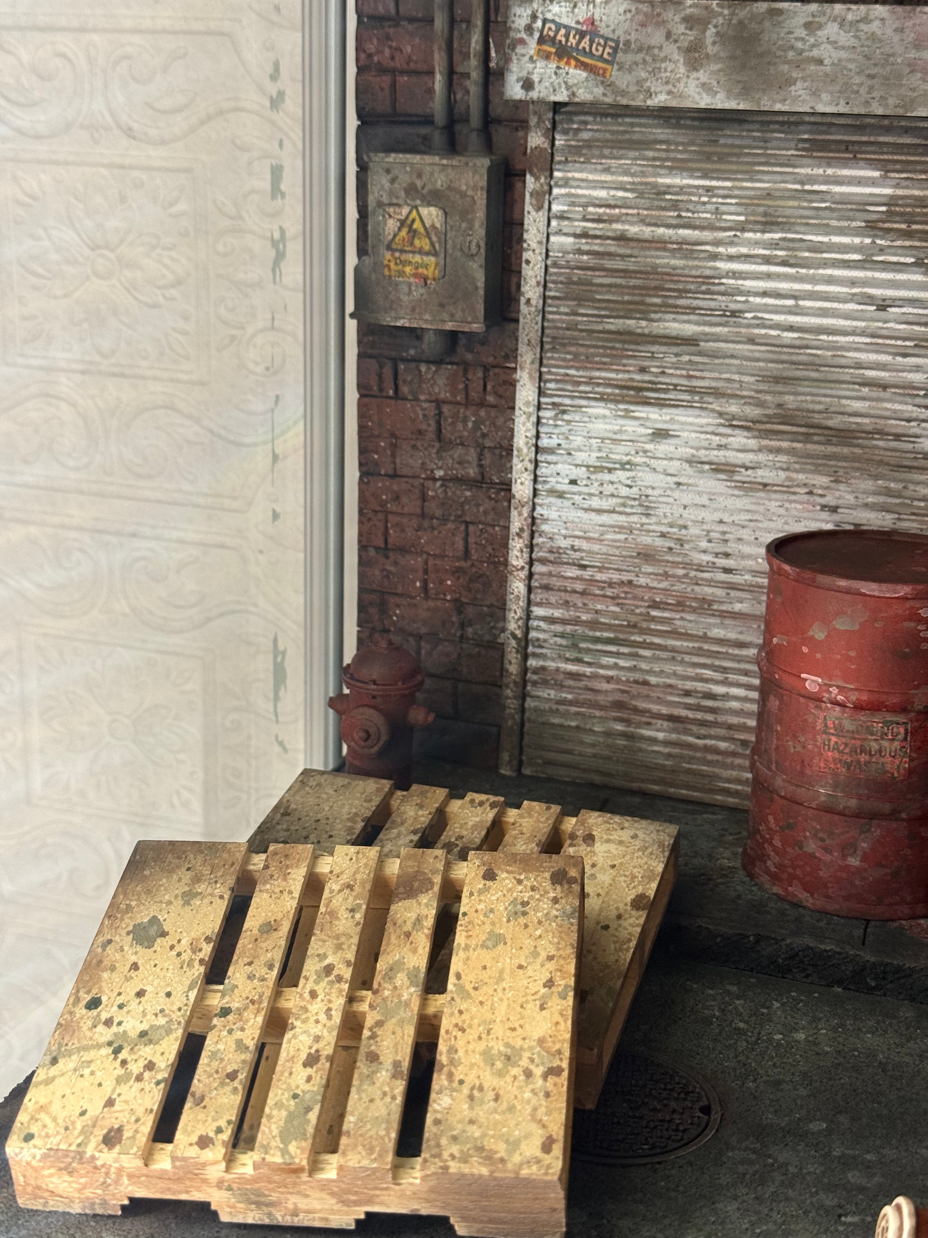 Alley Deluxe Diorama